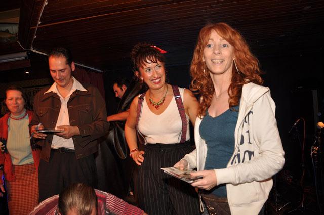 min 2011 11 19 pub 098